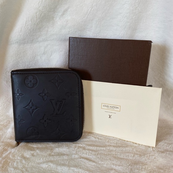 Louis Vuitton Zippy Coin Purse - Picture 8 of 9
